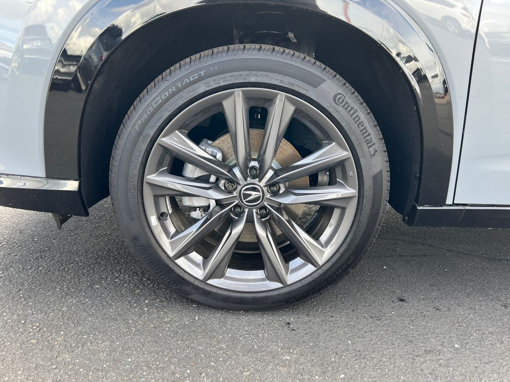 Thumbnail: 2025 Acura ADX - 6