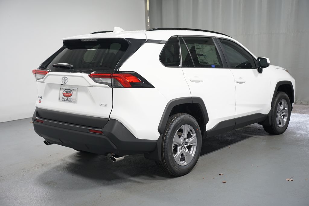 Thumbnail: 2025 Toyota RAV4 - 8