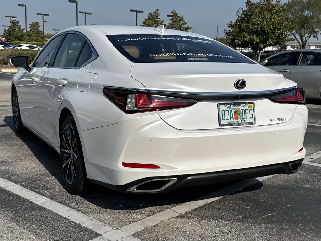 Thumbnail: 2025 Lexus ES - 10