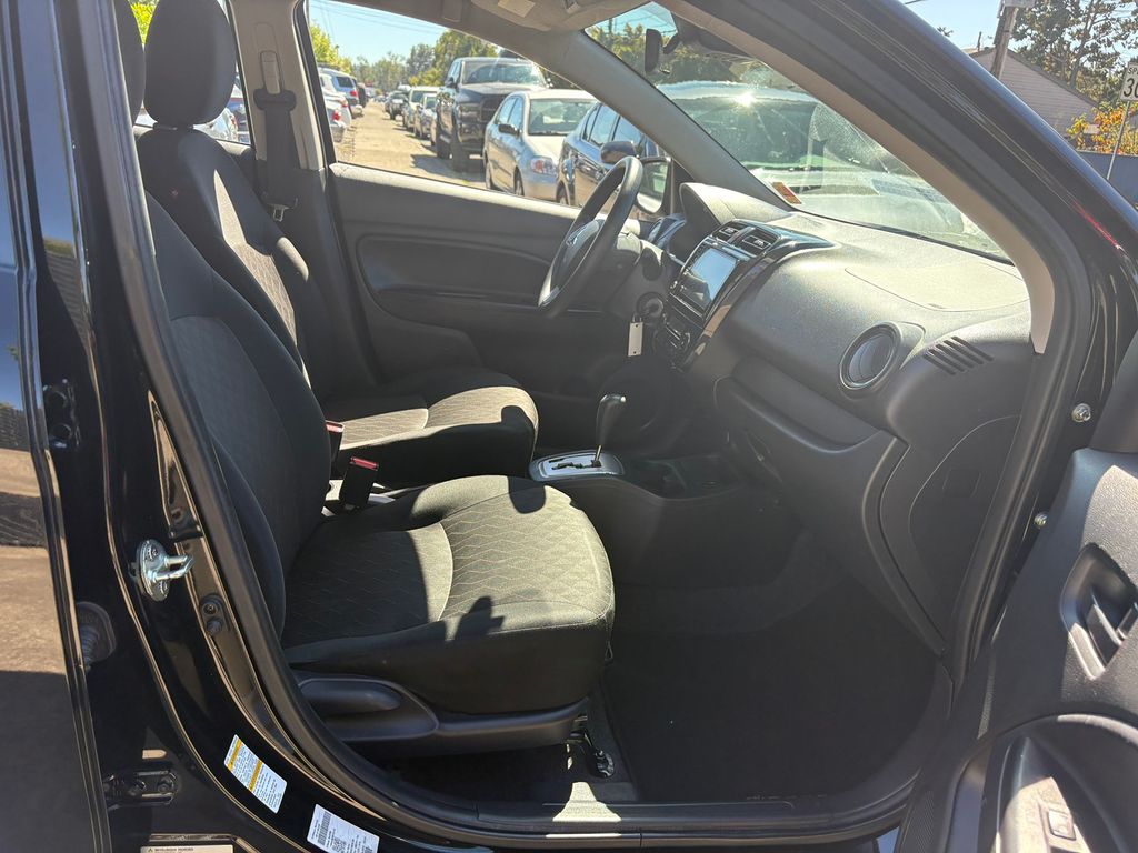 2021 Mitsubishi Mirage ES