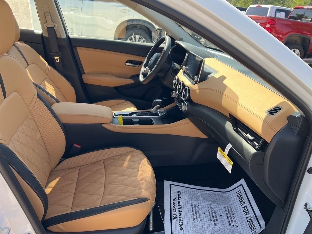 2025 Aspen White Tricoat Nissan Sentra SV FWD Sedan