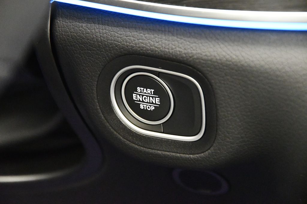 2025 Mercedes-Benz GLE 450 26
