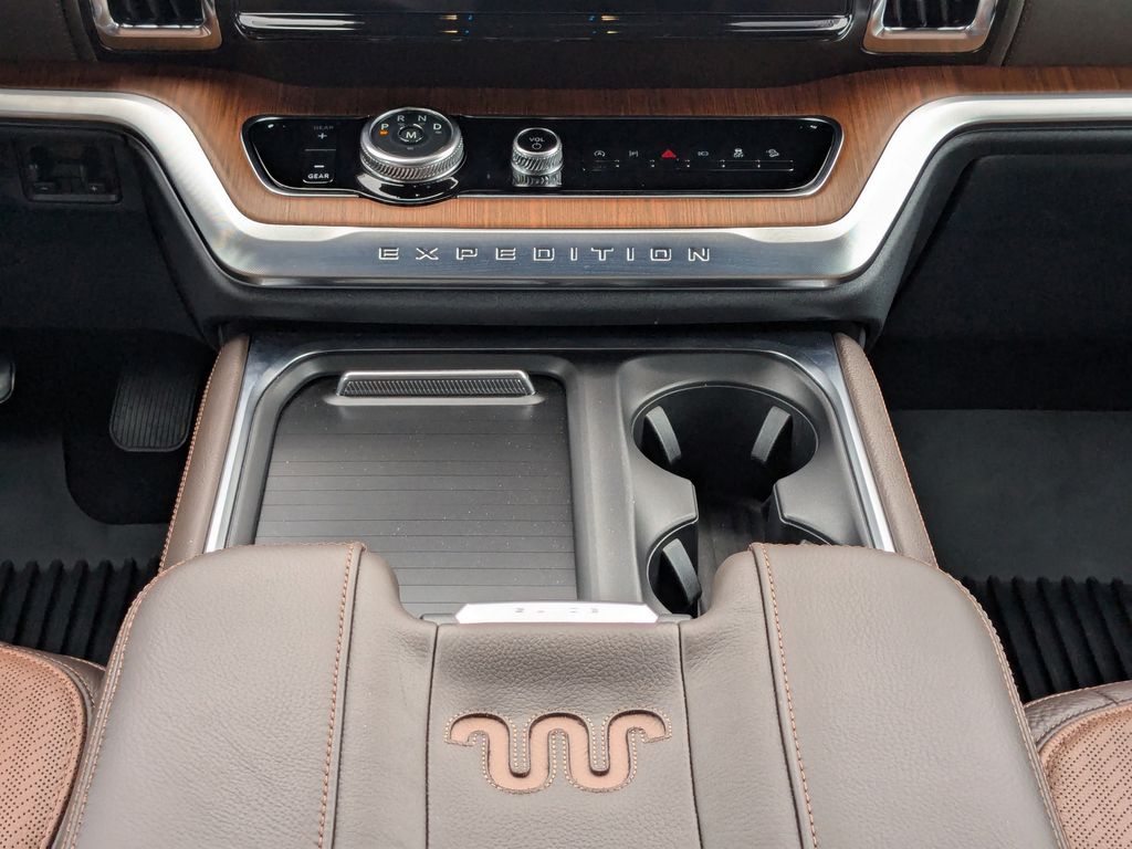 2025 Ford Expedition King Ranch