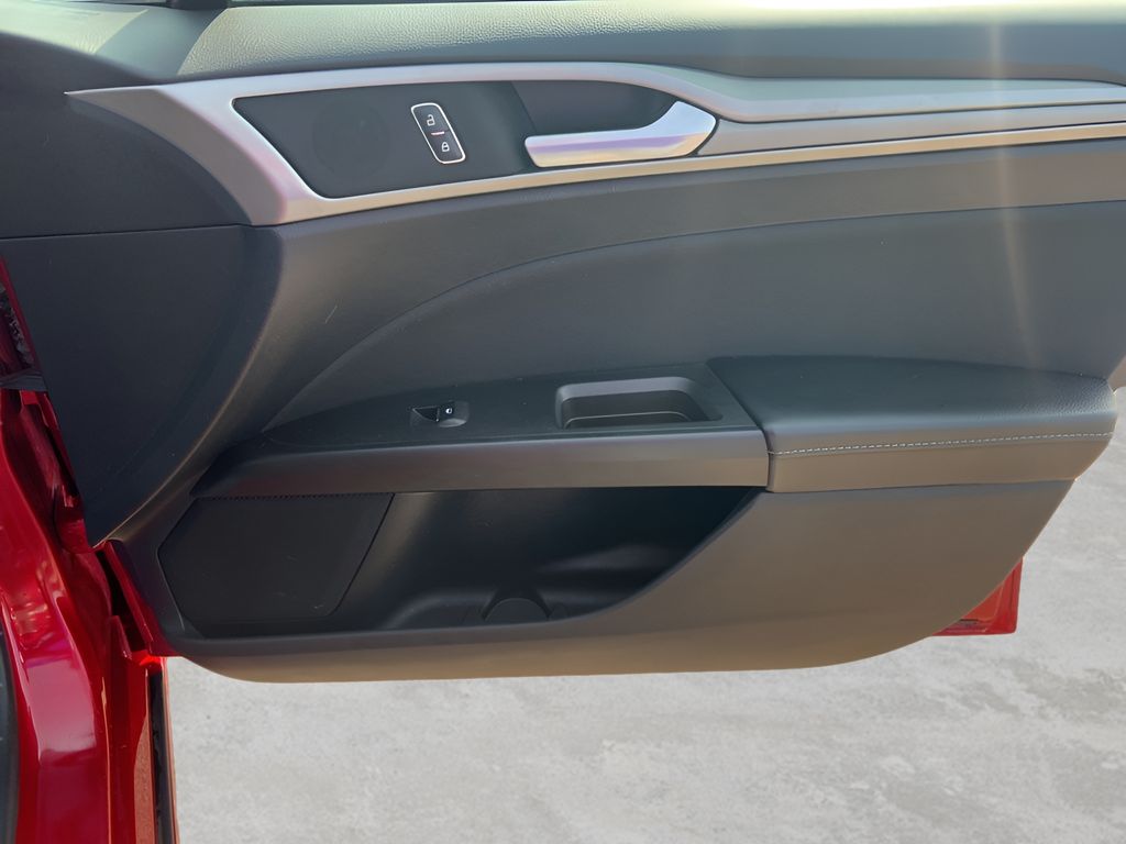 2020 Ford Fusion