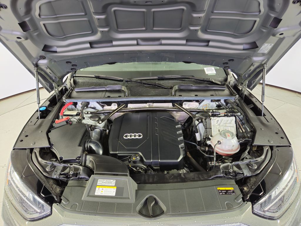 Thumbnail: 2023 Audi Q5 - 6
