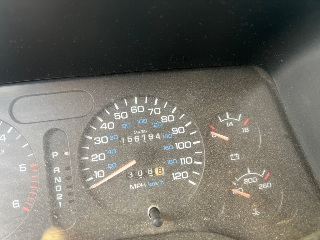 1996 Dodge RAM 1500 Blanco Camioneta Tracción trasera 4 velocidades Automática marcha alta