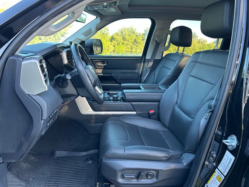 Thumbnail: 2024 Toyota Tundra - 14