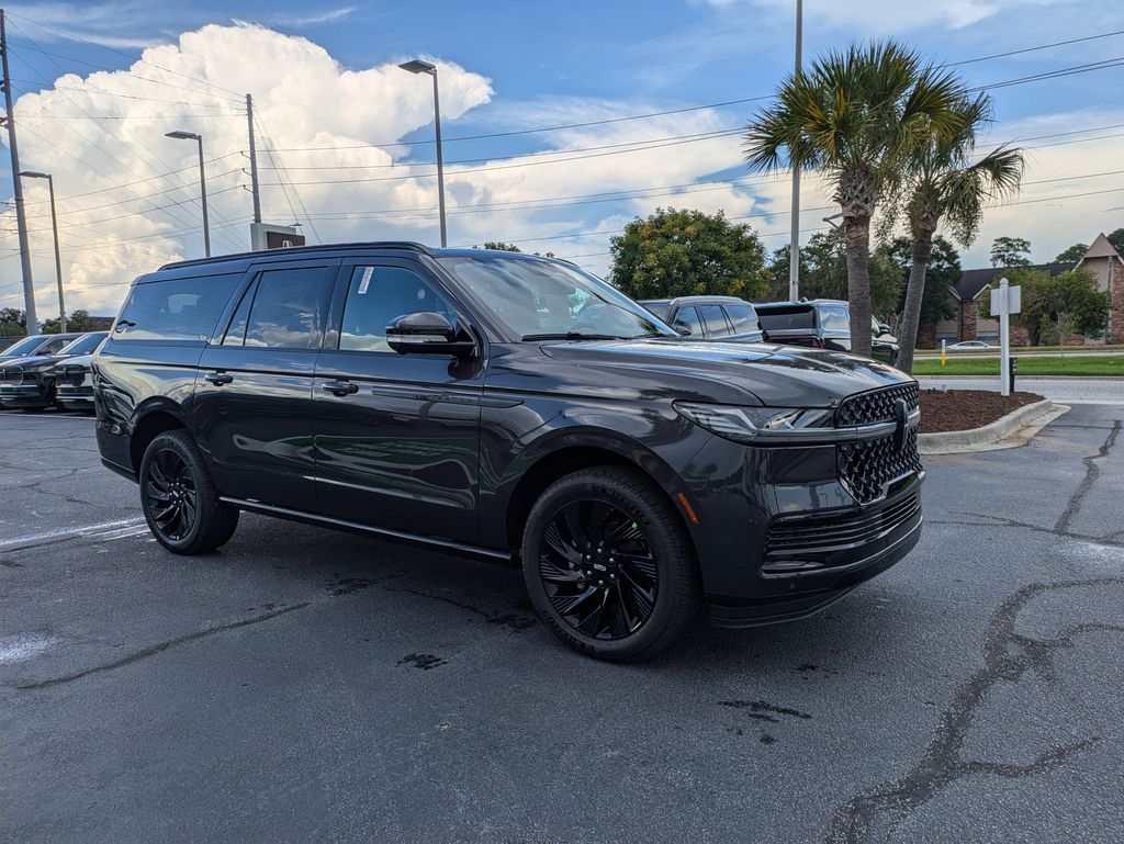 2027 Lincoln Navigator Reserve L