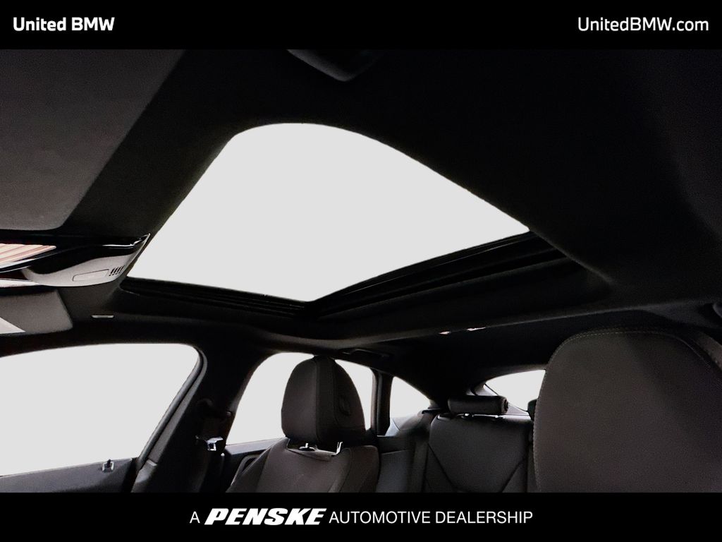 Thumbnail: 2025 BMW 4 Series - 12