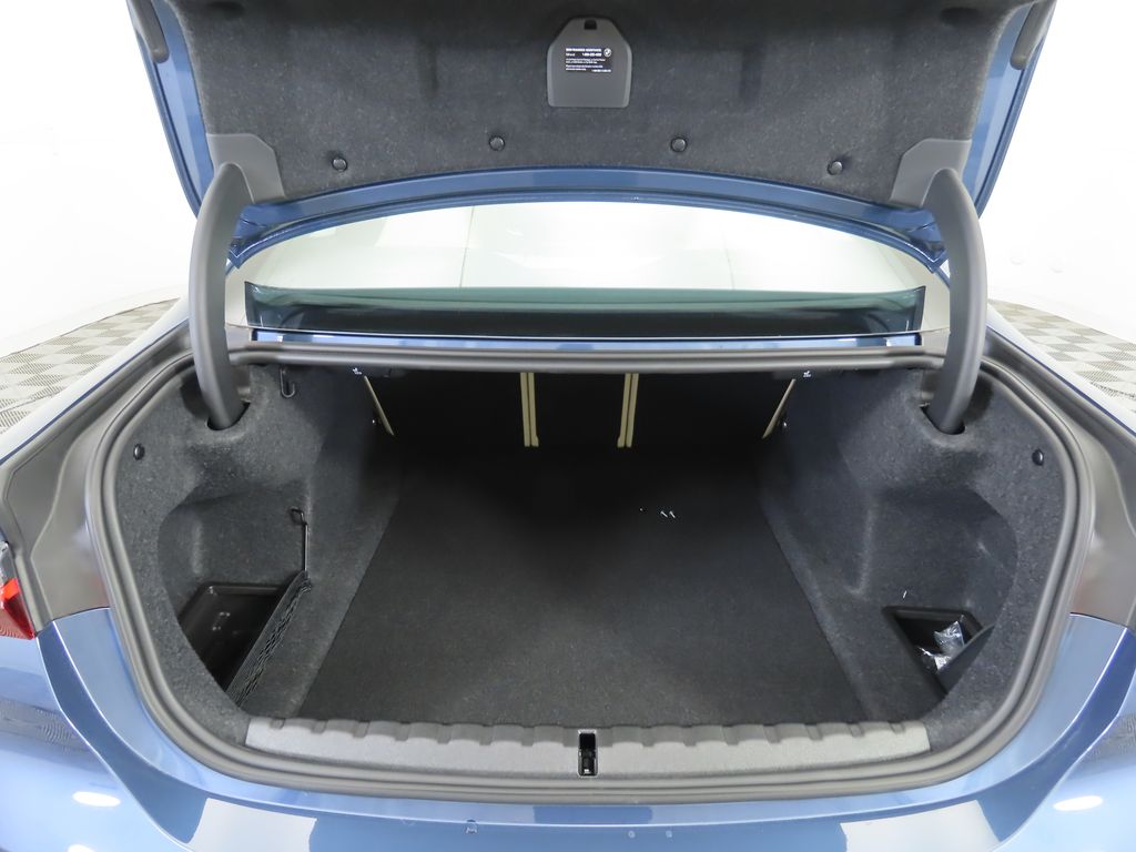 Thumbnail: 2026 BMW 4 Series - 27