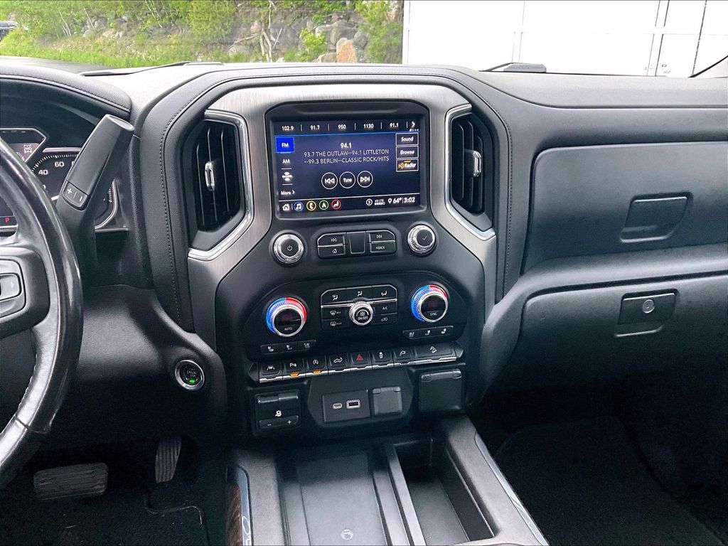 2020 GMC Sierra 1500 — photo 18