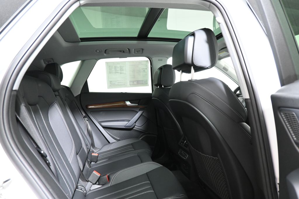 2023 Audi Q5 e Prestige 26