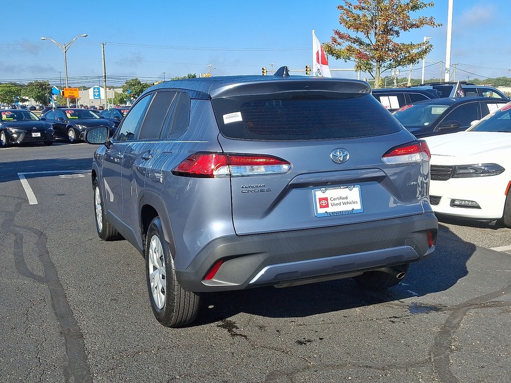 Thumbnail: 2023 Toyota Corolla Cross - 4