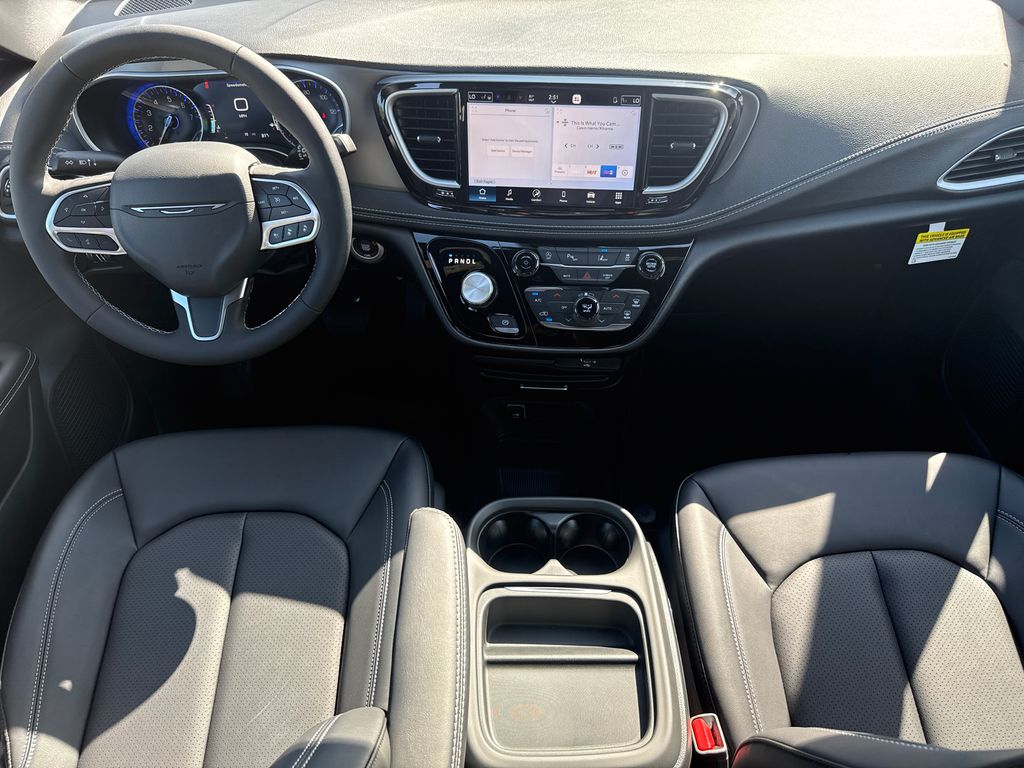 New 2027 Chrysler Pacifica Van