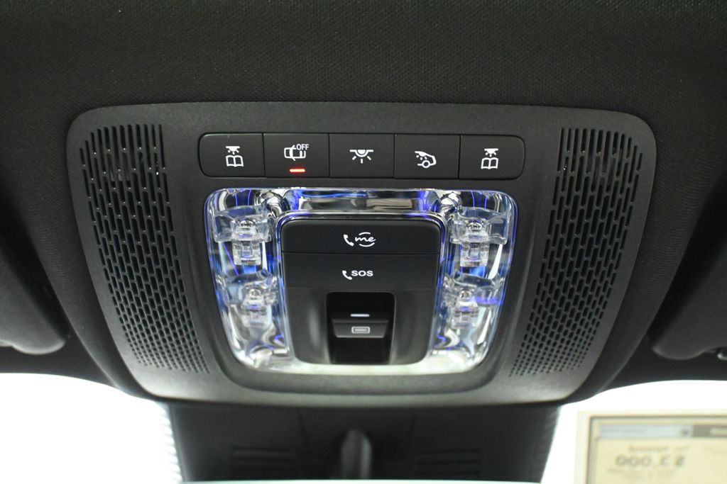 Thumbnail: 2026 Mercedes-Benz GLB - 16