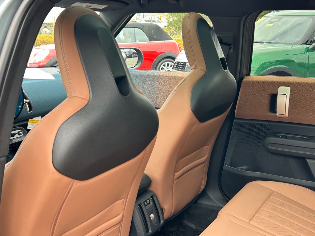 Thumbnail: 2027 MINI Cooper Countryman - 30