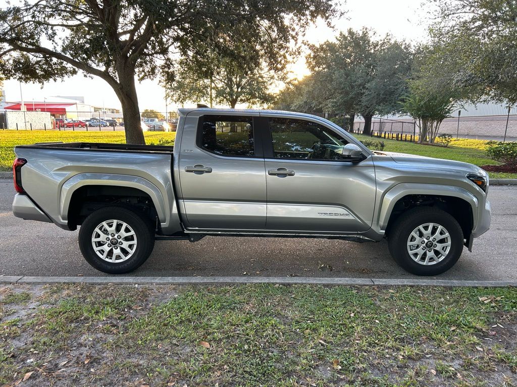 Thumbnail: 2024 Toyota Tacoma - 6