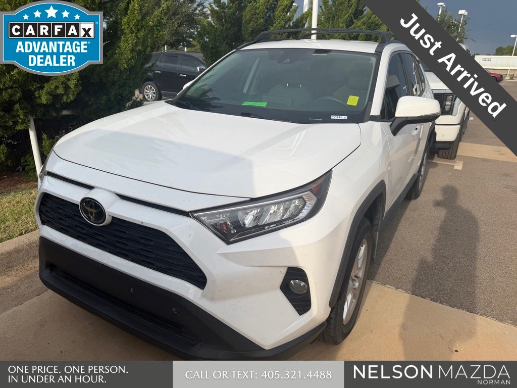 2021 Toyota RAV4 XLE