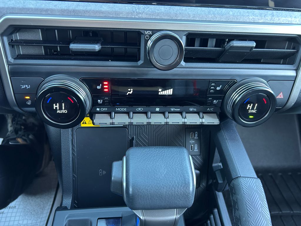 2025 Toyota 4Runner i-FORCE MAX Hybrid Trailhunter