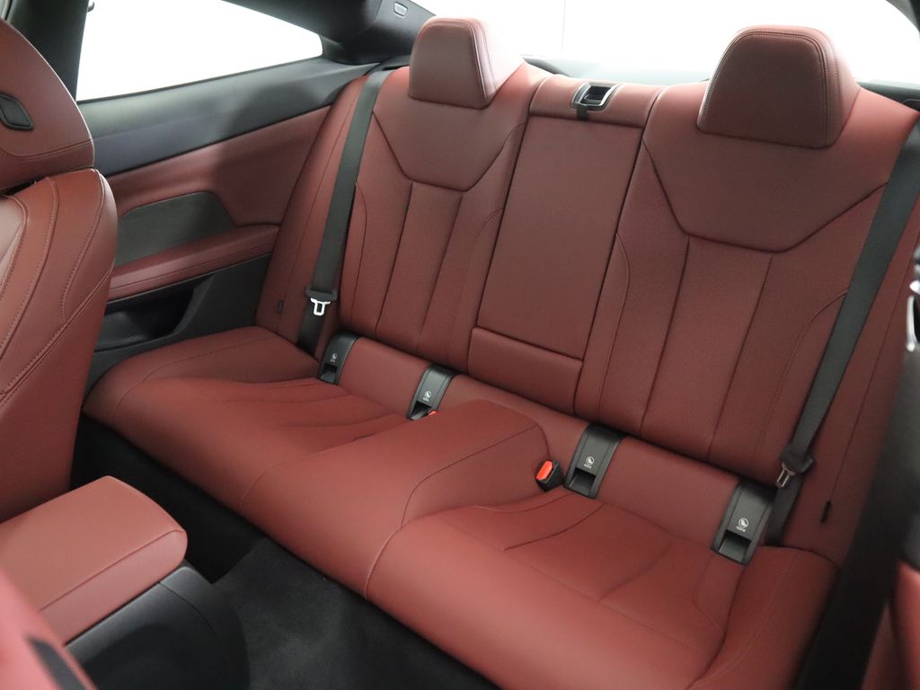 Thumbnail: 2026 BMW 4 Series - 22