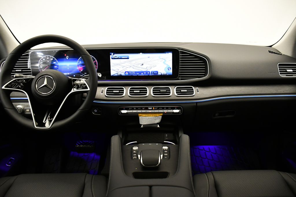 Thumbnail: 2026 Mercedes-Benz GLE - 19