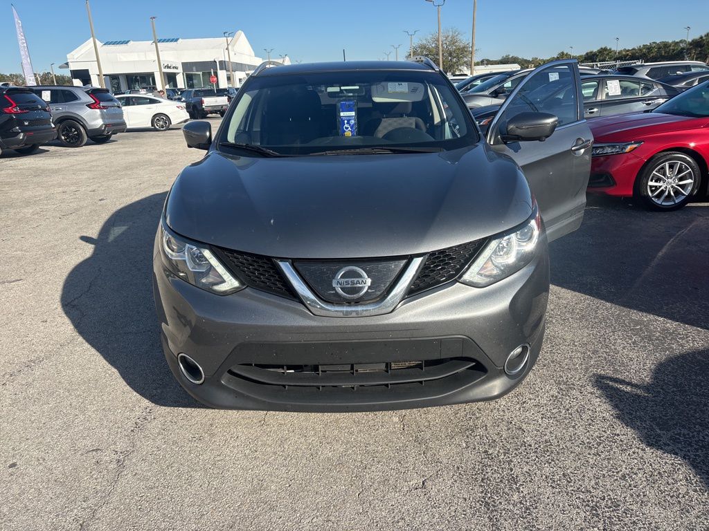 2018 Nissan Rogue Sport SV 2