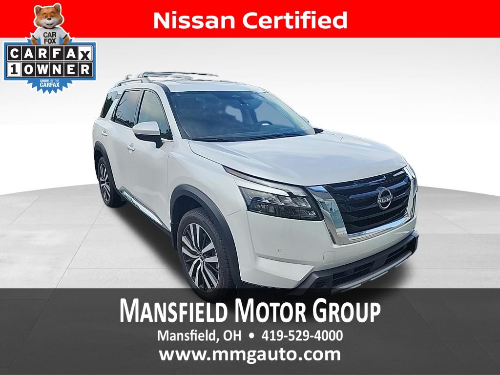 2025 Nissan Pathfinder Platinum 4WD