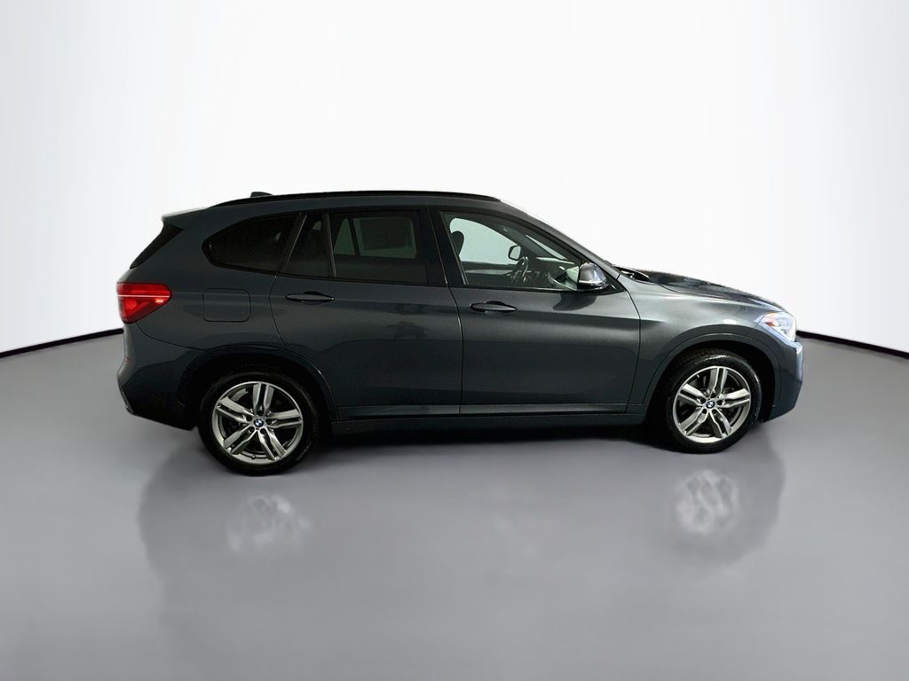 BMWX18