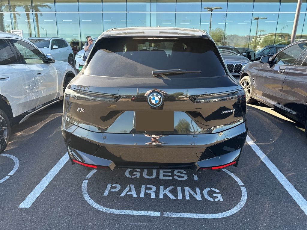 Thumbnail: 2024 BMW iX - 5