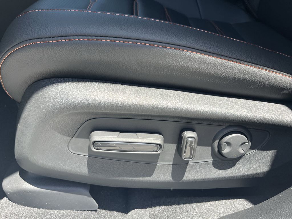 new 2026 Honda CR-V Hybrid car, priced at $38,708