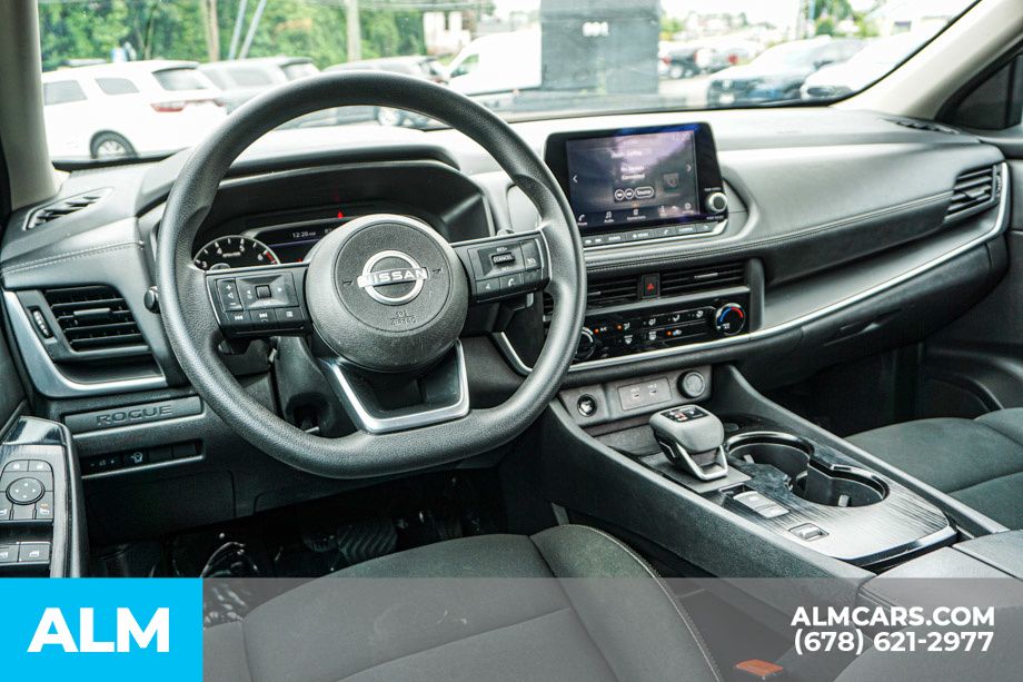Used 2024 Black Nissan S image 27