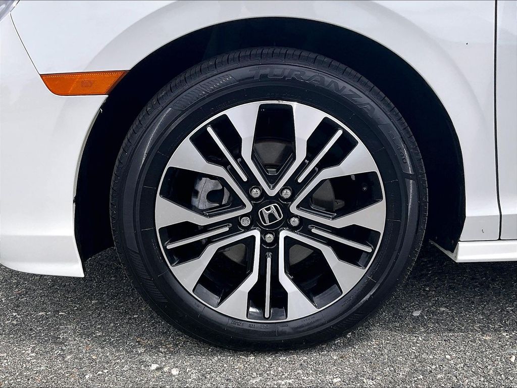 2025 Honda Odyssey — photo 7