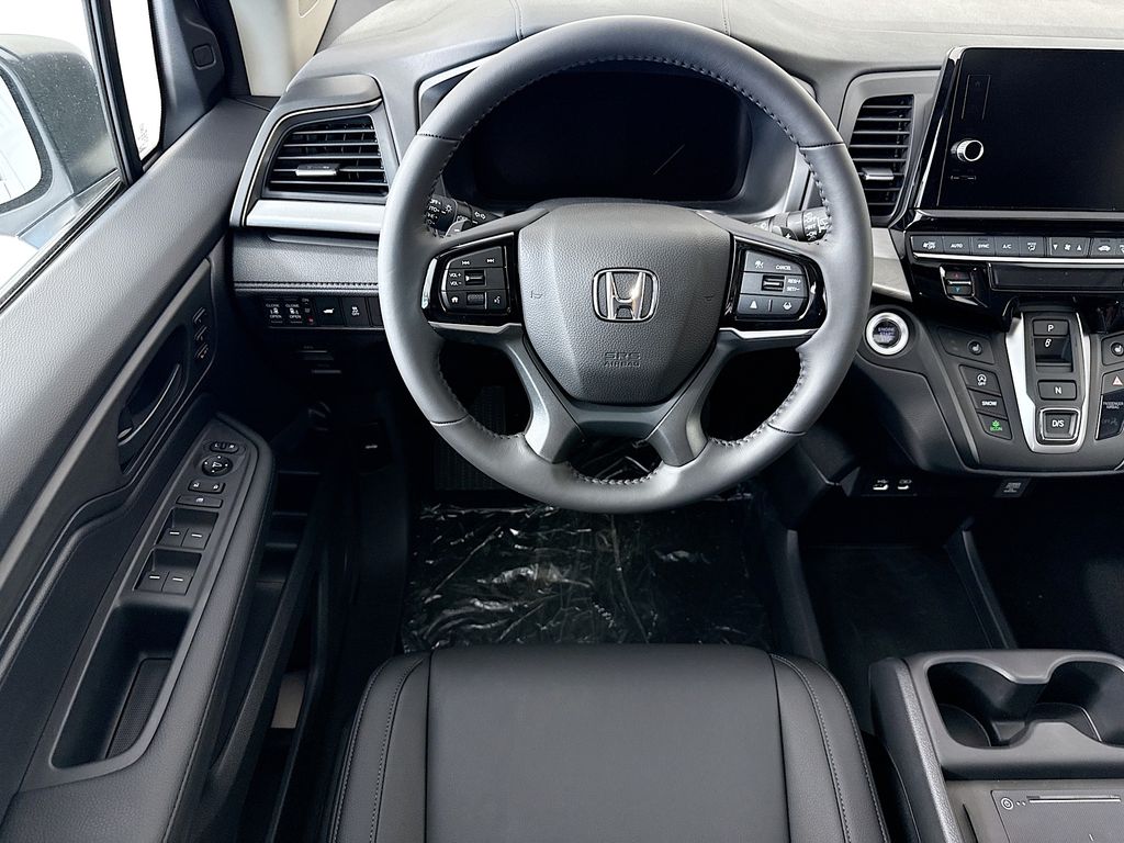 Thumbnail: 2026 Honda Odyssey - 10