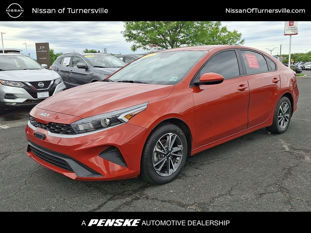 Thumbnail: 2023 Kia Forte - 1
