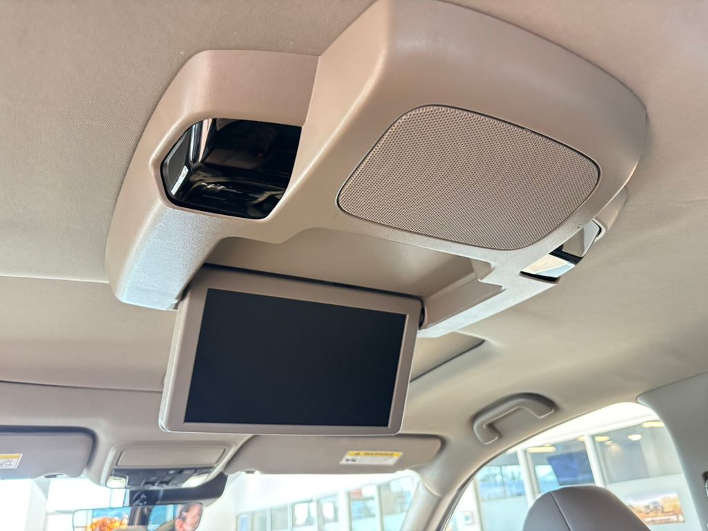 2022 Honda Pilot Elite