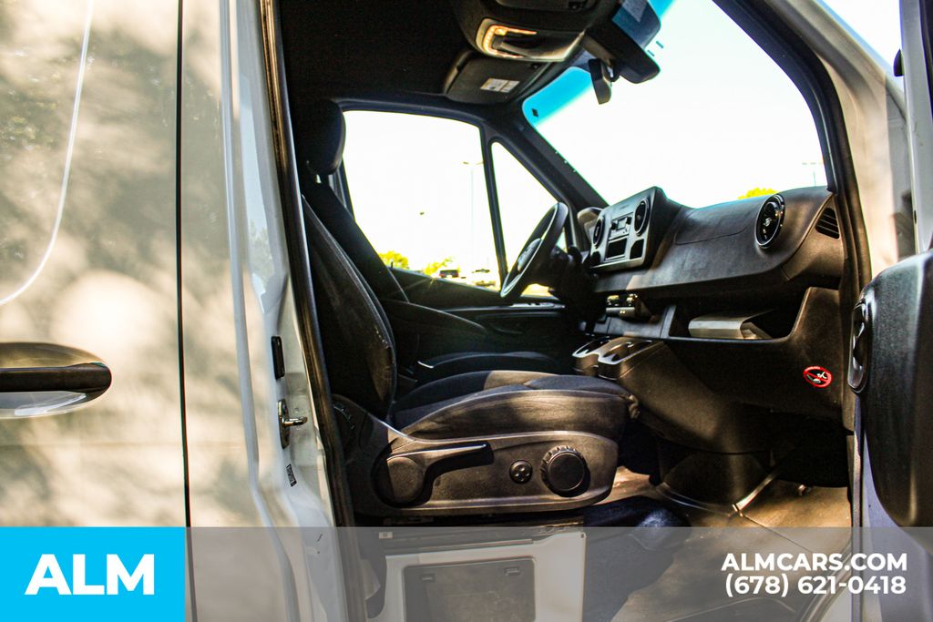 Used 2023 White Mercedes-Benz Cargo 170 WB image 18