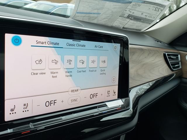 new 2026 Volkswagen Atlas car, priced at $47,363