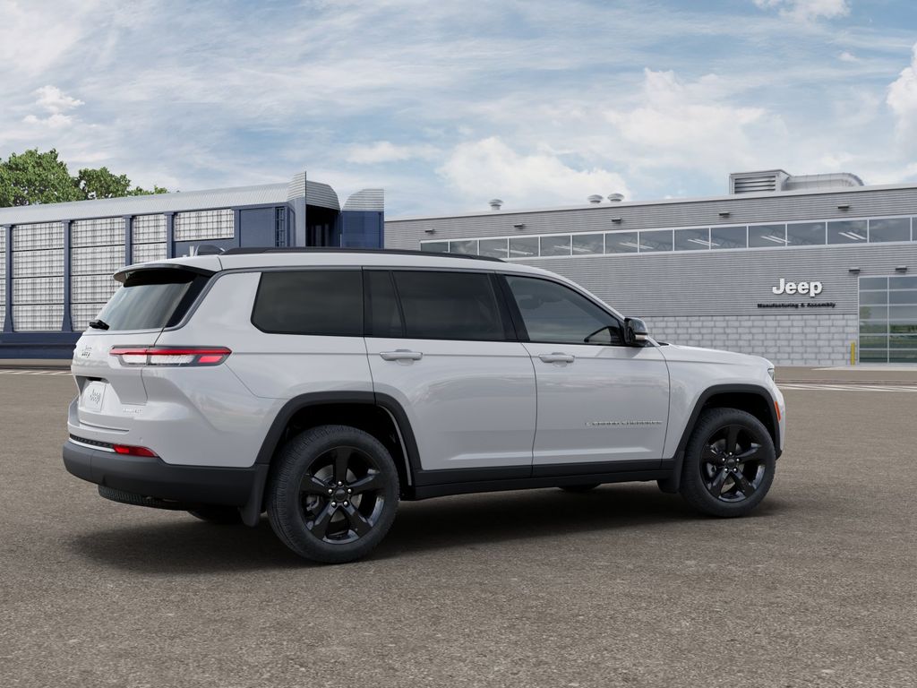 New 2026 White/off-white Jeep Limited image 4
