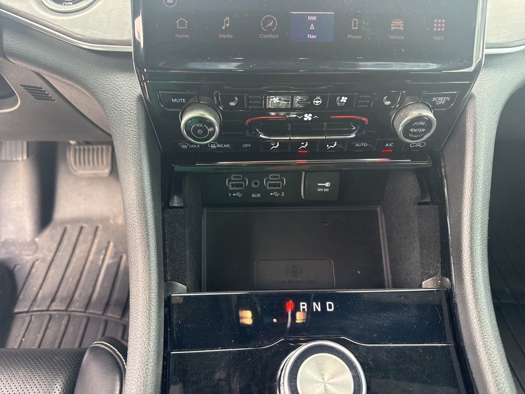 2022 Jeep Grand Cherokee L Overland 4x2