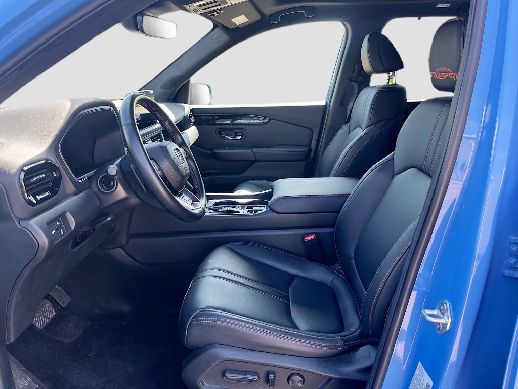 Used 2025 Blue Honda TrailSport image 21