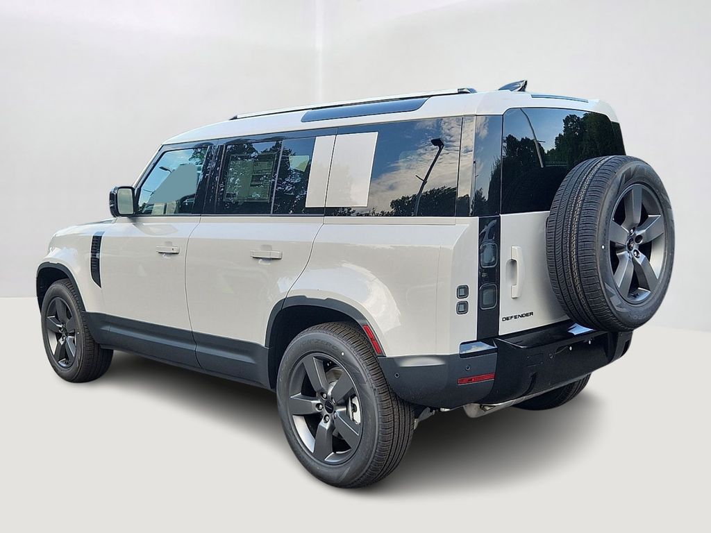 Thumbnail: 2026 Land Rover Defender - 4