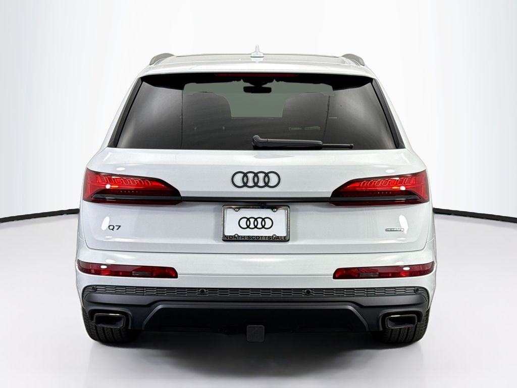 Thumbnail: 2026 Audi Q7 - 6