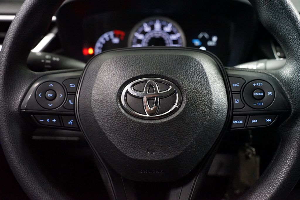 Thumbnail: 2022 Toyota Corolla - 12