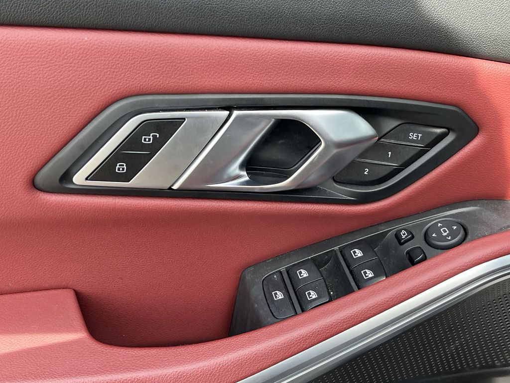 Thumbnail: 2023 BMW 3 Series - 13