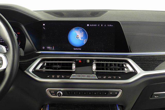 2022 BMW X7 xDrive40i 26