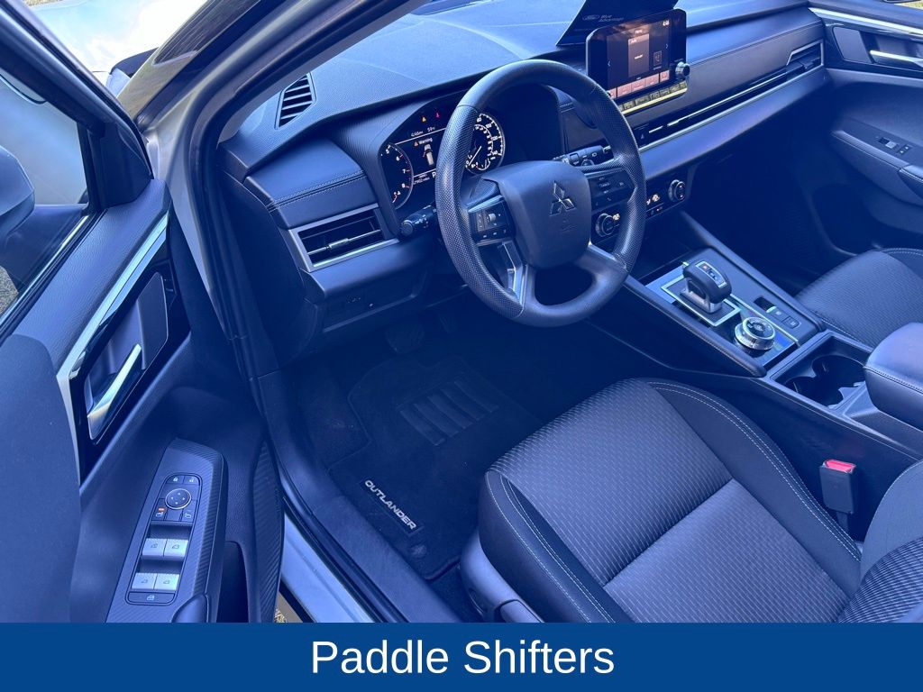 2022 Mitsubishi Outlander ES 2.5 2WD