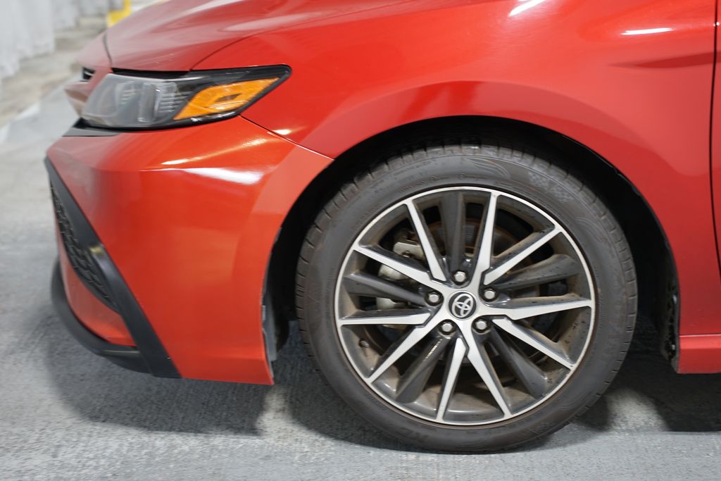 Thumbnail: 2023 Toyota Camry - 5