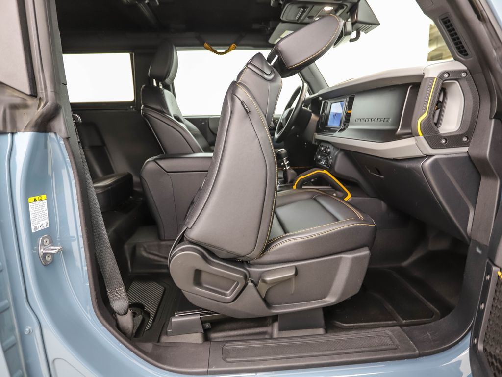 Thumbnail: 2022 Ford Bronco - 27