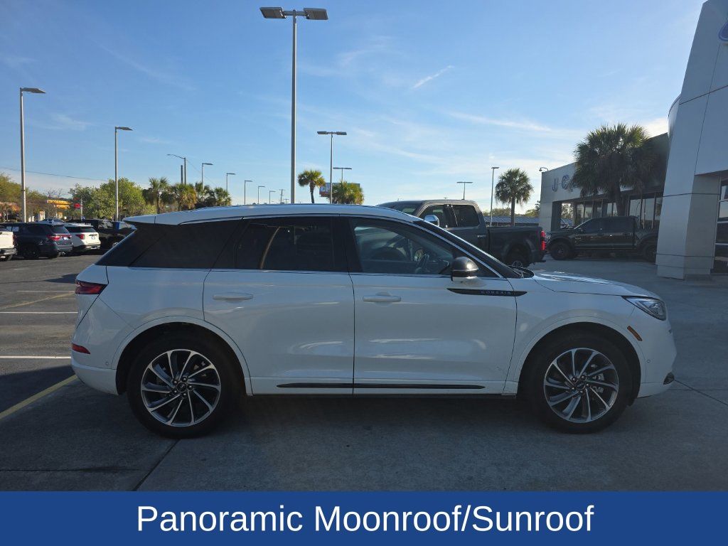 2022 Lincoln Corsair Grand Touring