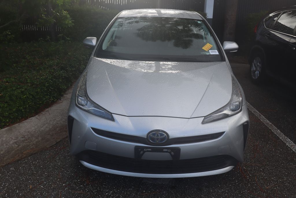Thumbnail: 2022 Toyota Prius - 5